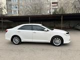 Toyota Camry 2011 года за 9 950 000 тг. в Алматы – фото 3