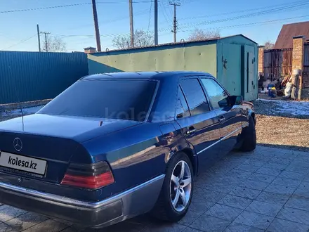 Mercedes-Benz E 200 1991 года за 1 900 000 тг. в Усть-Каменогорск – фото 7