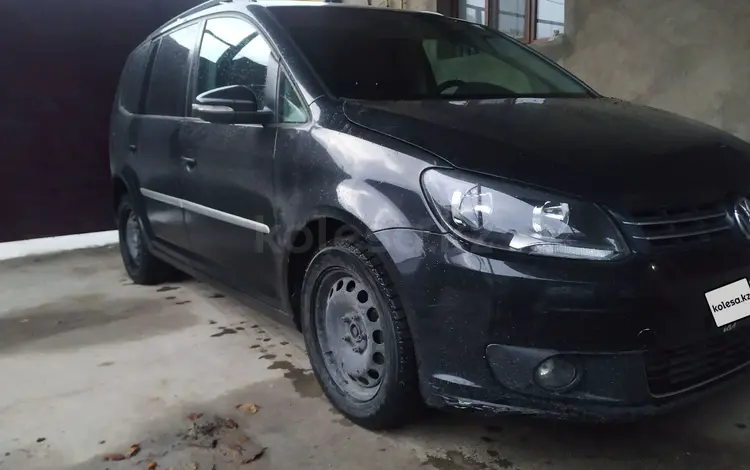 Volkswagen Touran 2010 годаfor4 500 000 тг. в Темирлановка