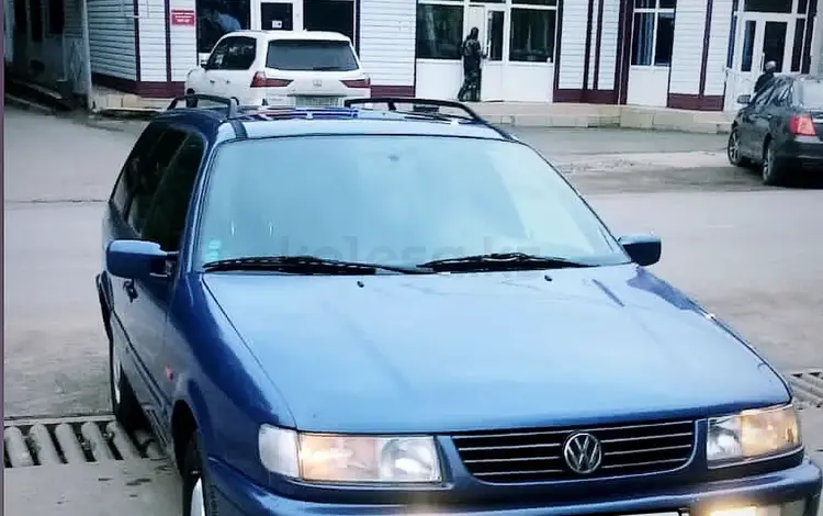 Volkswagen Passat 1994 годаүшін1 550 000 тг. в Уральск