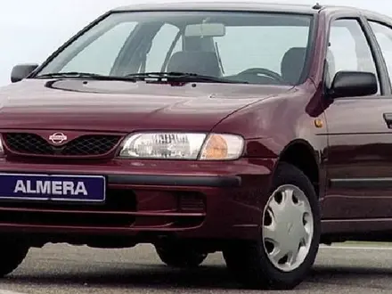 Стекло фары Nissan Almera N15 за 7 500 тг. в Актобе