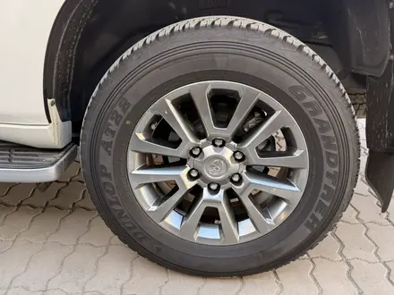 Toyota Land Cruiser Prado 2020 года за 26 500 000 тг. в Актобе – фото 15