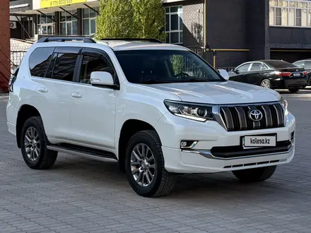 Toyota Land Cruiser Prado 2020 года за 26 500 000 тг. в Актобе