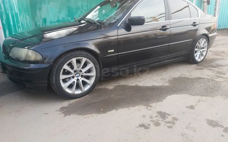 BMW 325 1999 года за 3 200 000 тг. в Алматы