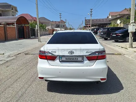 Toyota Camry 2015 года за 11 800 000 тг. в Актау – фото 5