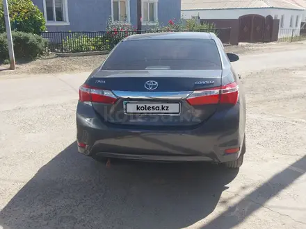 Toyota Corolla 2014 года за 6 600 000 тг. в Атырау – фото 3