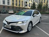 Toyota Camry 2019 годаfor14 900 000 тг. в Астана
