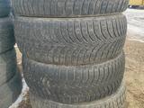 Комплект шин 275/60 R20 BRIDGESTONE за 60 000 тг. в Усть-Каменогорск