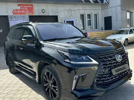 Lexus LX 570 2017 года за 46 999 999 тг. в Астана