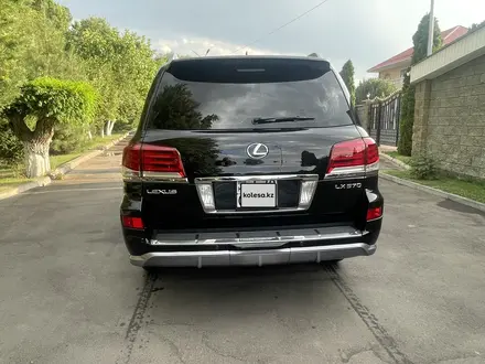 Lexus LX 570 2015 года за 26 500 000 тг. в Алматы – фото 6