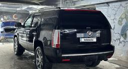 Cadillac Escalade 2007 годаүшін10 500 000 тг. в Актобе – фото 2