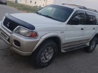 Mitsubishi Montero Sport
