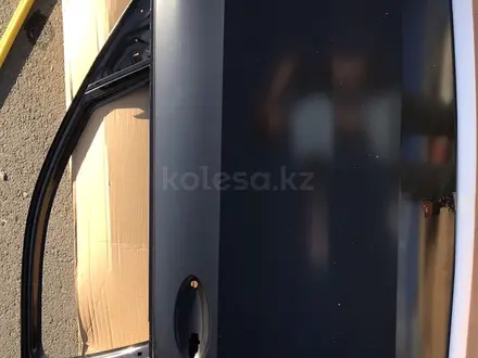 Дверь передняя правая новая оригинал за 650 000 тг. в Алматы – фото 2