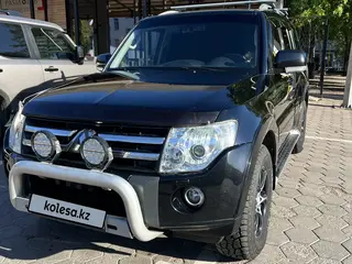 Mitsubishi Pajero, 2011