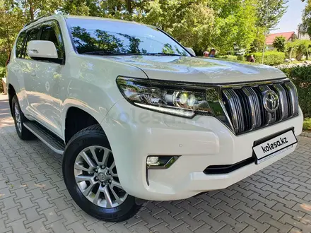 Toyota Land Cruiser Prado 2018 года за 29 500 000 тг. в Алматы