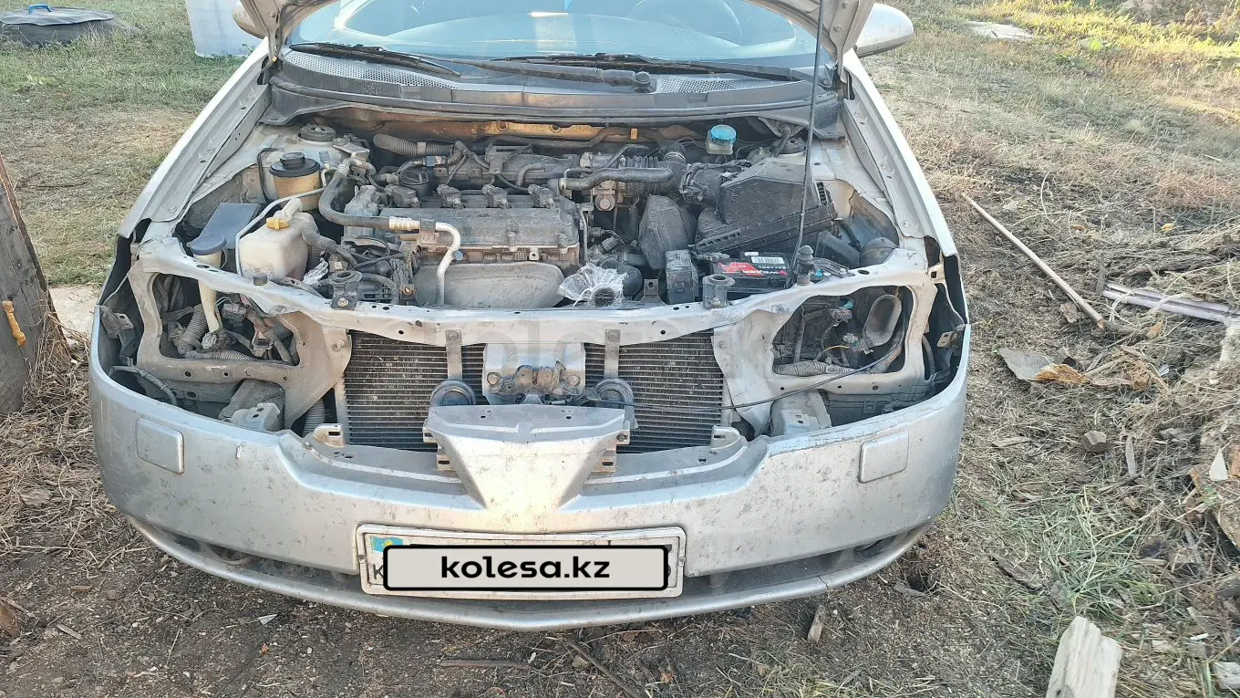Nissan Primera, 2005