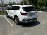 Hyundai Santa Fe 2019 года за 11 000 000 тг. в Шымкент