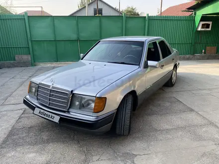 Mercedes-Benz E 230 1990 года за 2 200 000 тг. в Алматы – фото 10