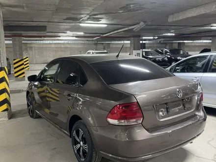 Volkswagen Polo 2015 года за 3 700 000 тг. в Астана – фото 4