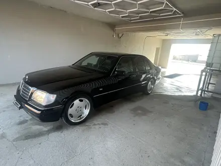 Mercedes-Benz S 320 1998 года за 8 500 000 тг. в Караганда – фото 2