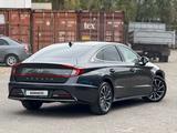 Hyundai Sonata 2023 годаүшін11 000 000 тг. в Алматы – фото 3