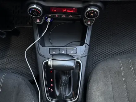 Kia Rio 2021 года за 7 500 000 тг. в Атырау – фото 16