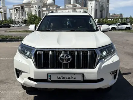 Toyota Land Cruiser Prado 2018 года за 21 800 000 тг. в Астана – фото 2