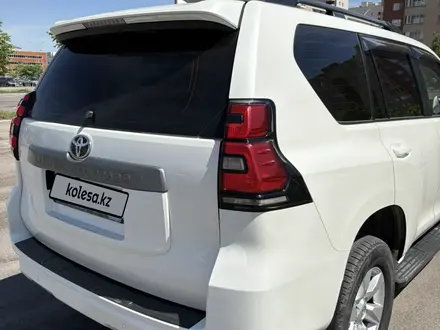 Toyota Land Cruiser Prado 2018 года за 21 800 000 тг. в Астана – фото 9