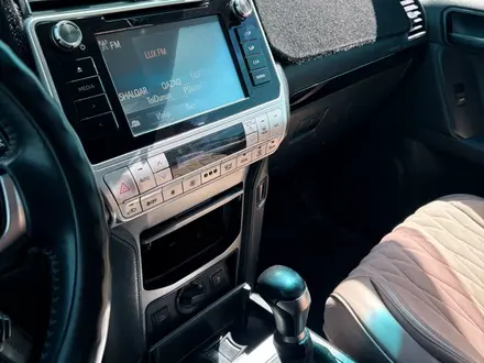Toyota Land Cruiser Prado 2018 года за 21 800 000 тг. в Астана – фото 14