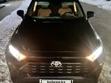 Toyota RAV4 2020 года за 13 500 000 тг. в Астана – фото 3