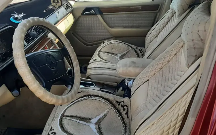 Mercedes-Benz E 280 1992 года за 1 600 000 тг. в Шымкент