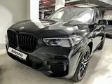 BMW X5 2023 года за 64 900 000 тг. в Алматы – фото 3