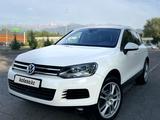 Volkswagen Touareg 2010 годаүшін12 500 000 тг. в Алматы