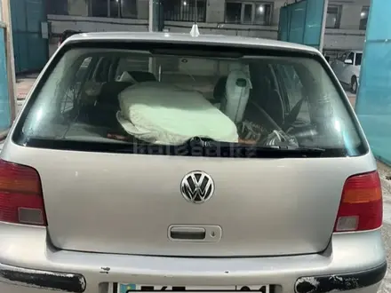 Volkswagen Golf 1998 года за 2 230 000 тг. в Астана – фото 4