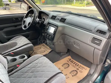 Honda CR-V 1998 года за 3 700 000 тг. в Алматы – фото 12