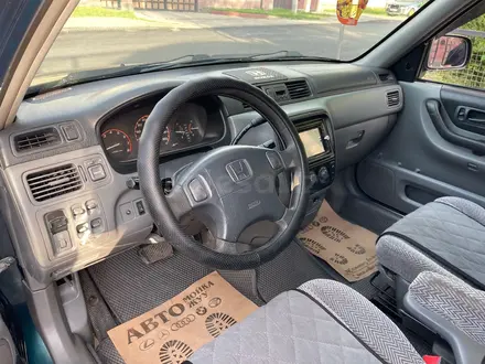 Honda CR-V 1998 года за 3 700 000 тг. в Алматы – фото 13