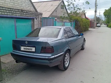 BMW 318 1993 года за 1 000 000 тг. в Караганда – фото 3