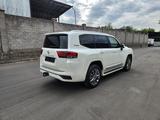 Toyota Land Cruiser 2022 годаfor50 000 000 тг. в Алматы – фото 3