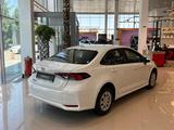 Toyota Corolla Comfort CVT 2025 года за 13 890 000 тг. в Алматы – фото 2