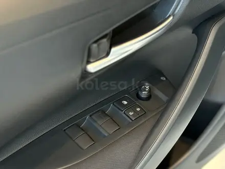 Toyota Corolla Comfort CVT 2025 года за 11 190 000 тг. в Алматы – фото 4