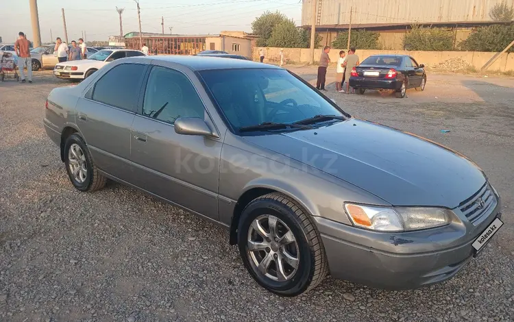 Toyota Camry 1999 годаүшін3 500 000 тг. в Шымкент