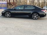 Toyota Camry 2019 года за 8 500 000 тг. в Уральск – фото 3