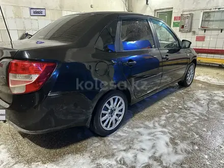 ВАЗ (Lada) Granta 2190 2015 года за 3 350 000 тг. в Павлодар – фото 3