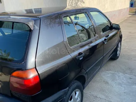 Volkswagen Golf 1993 года за 1 500 000 тг. в Тараз – фото 35