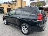 Toyota Land Cruiser Prado 2022 года за 27 900 000 тг. в Караганда – фото 3