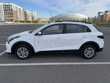 Kia Rio X-Line 2022 года за 7 030 000 тг. в Астана – фото 5