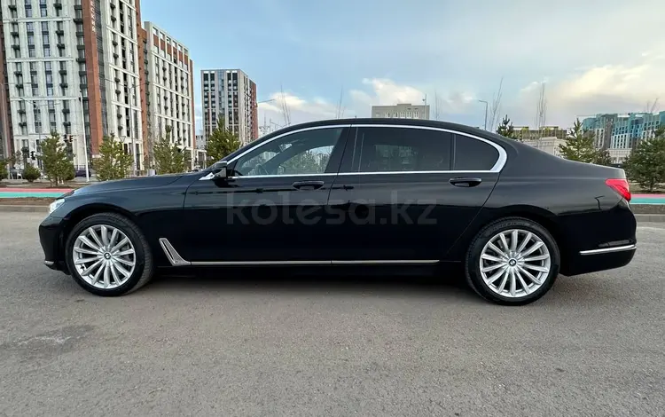 BMW 750 2015 годаүшін18 000 000 тг. в Астана