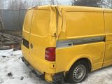 Volkswagen Transporter 2018 года за 2 500 000 тг. в Алматы – фото 3