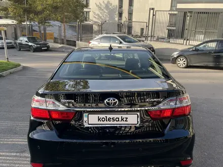 Toyota Camry 2015 года за 13 000 000 тг. в Алматы – фото 3