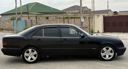 Mercedes-Benz E 200 2000 года за 2 900 000 тг. в Актау – фото 4